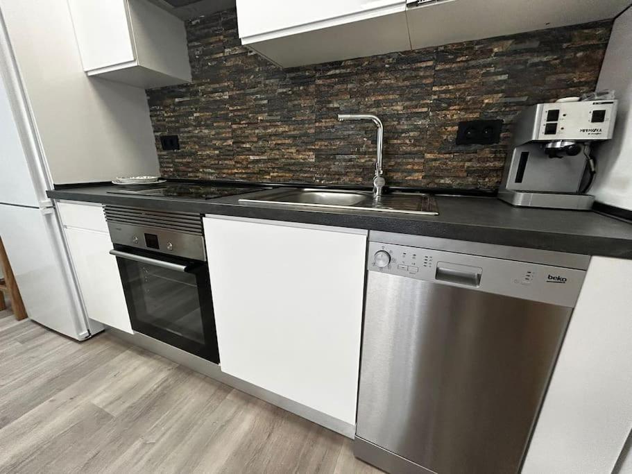 Apartamento Amueblado En El Centro De มาดริด ภายนอก รูปภาพ