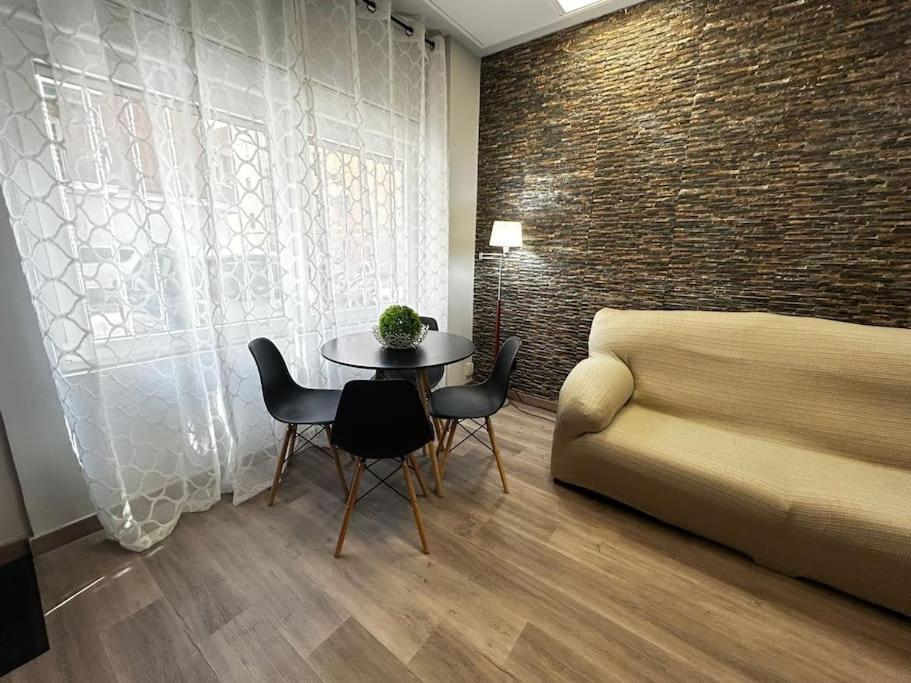 Apartamento Amueblado En El Centro De มาดริด ภายนอก รูปภาพ