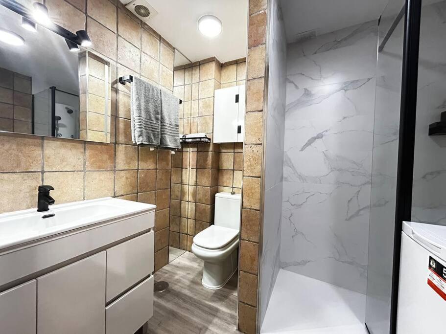 Apartamento Amueblado En El Centro De มาดริด ภายนอก รูปภาพ